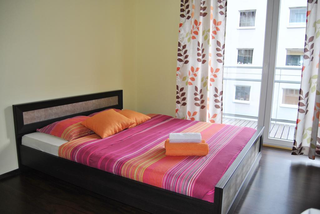 Royal Apartments - Apartamenty Inowroclawska الغرفة الصورة