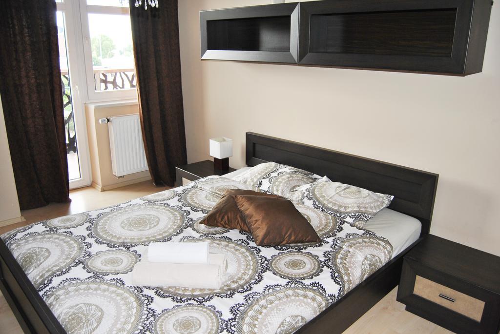 Royal Apartments - Apartamenty Inowroclawska الغرفة الصورة